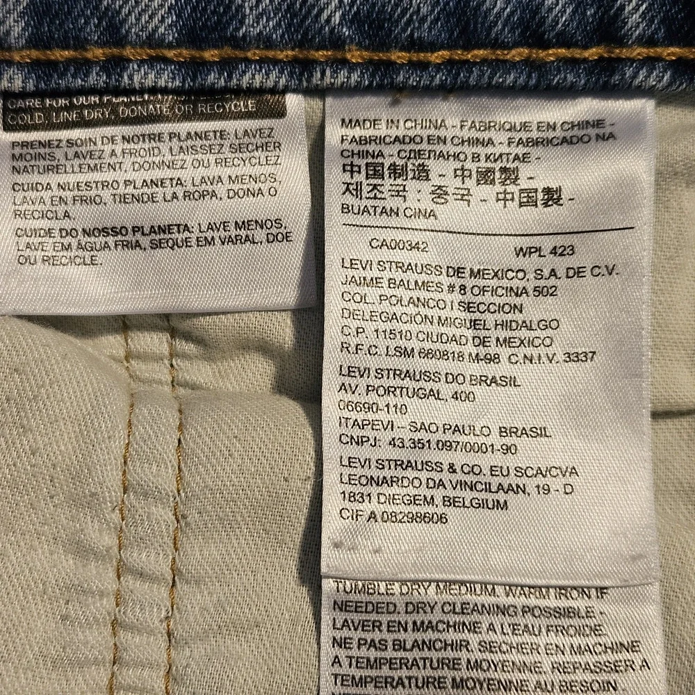 Levis 502 Jeans Mens 32x30 FIT 32X28 Blue Denim Tapered Leg Mid Rise Stretch